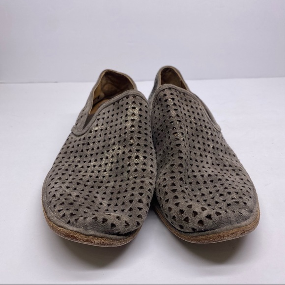 TRASK Ali Perforated Metallic Loafers - Picture 3 of 7